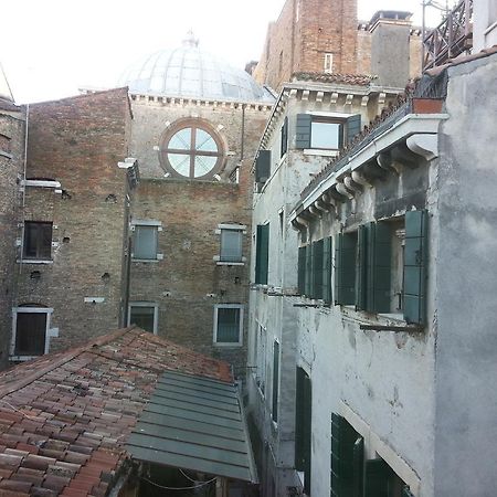 Appartamento Nel Cuore Di Venezia Luaran gambar