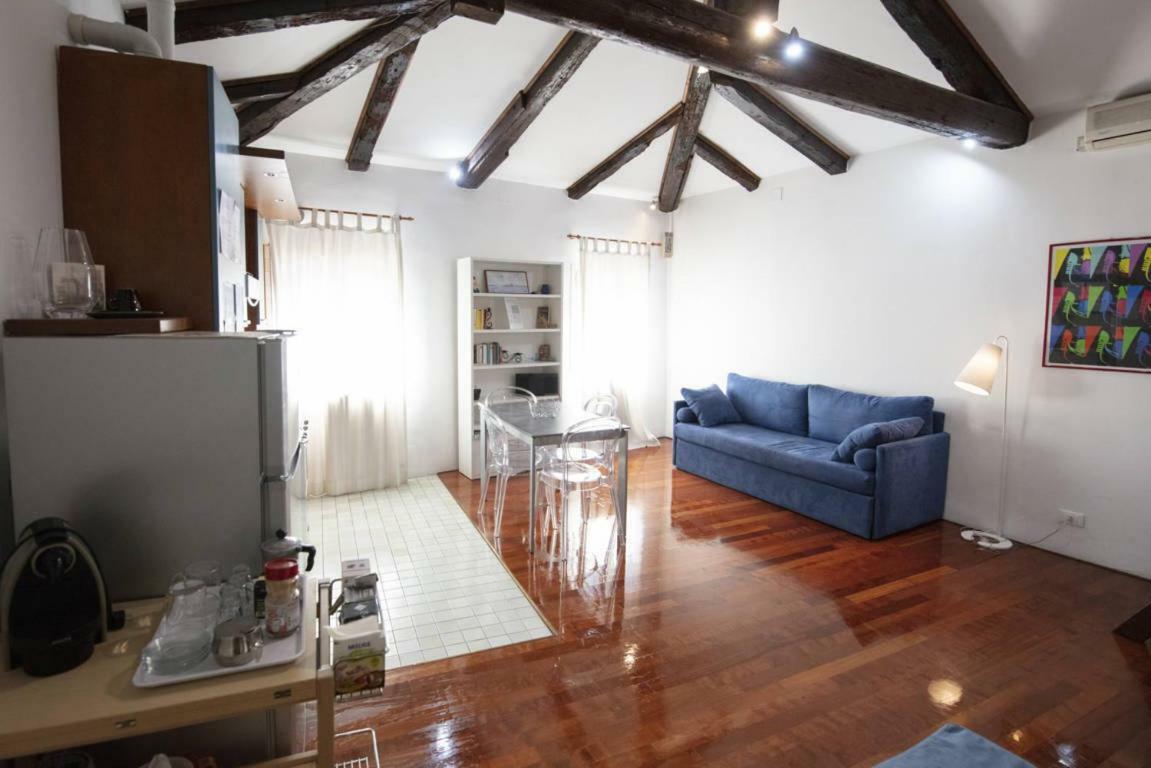 Appartamento Nel Cuore Di Venezia Luaran gambar